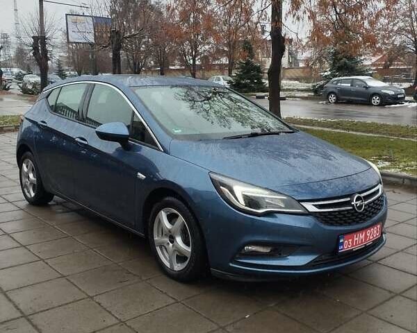 Синий Опель Астра, объемом двигателя 1.4 л и пробегом 136 тыс. км за 10800 $, фото 1 на Automoto.ua