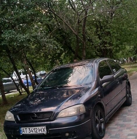 Синий Опель Астра, объемом двигателя 2 л и пробегом 389 тыс. км за 1331 $, фото 1 на Automoto.ua