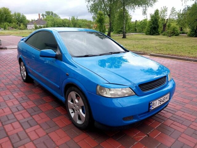 Синий Опель Астра, объемом двигателя 1.8 л и пробегом 280 тыс. км за 4300 $, фото 1 на Automoto.ua