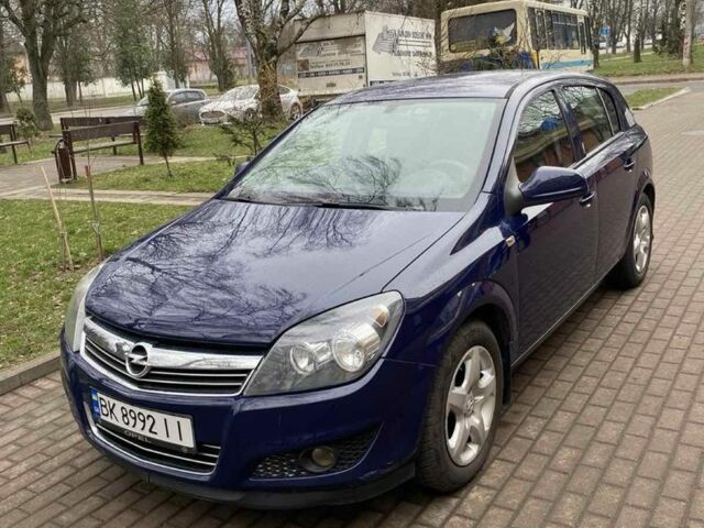 Синий Опель Астра, объемом двигателя 1.6 л и пробегом 203 тыс. км за 5800 $, фото 1 на Automoto.ua