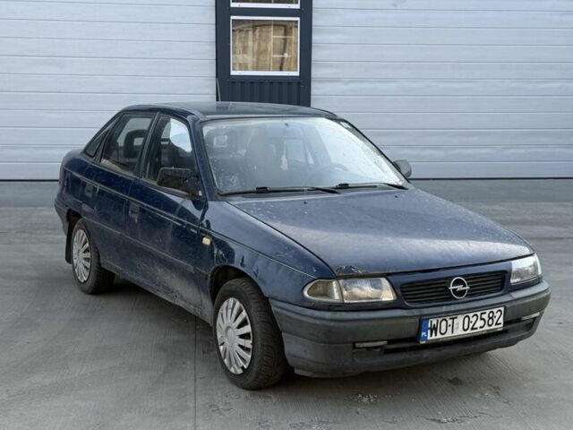 Синій Опель Астра, об'ємом двигуна 1.6 л та пробігом 150 тис. км за 450 $, фото 1 на Automoto.ua