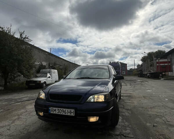 Синий Опель Астра, объемом двигателя 1.4 л и пробегом 346 тыс. км за 3200 $, фото 1 на Automoto.ua
