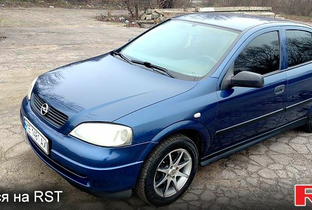 Синий Опель Астра, объемом двигателя 1.6 л и пробегом 287 тыс. км за 3100 $, фото 1 на Automoto.ua