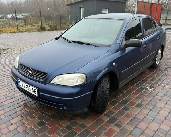 Синий Опель Астра, объемом двигателя 1.39 л и пробегом 210 тыс. км за 3299 $, фото 1 на Automoto.ua