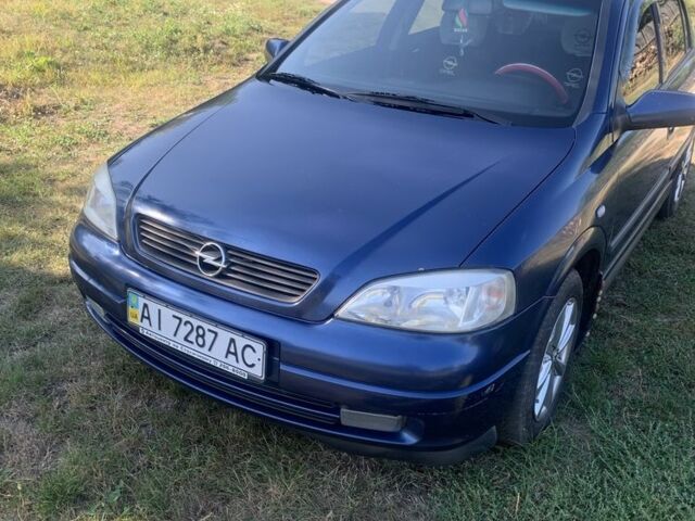 Синій Опель Астра, об'ємом двигуна 1.6 л та пробігом 320 тис. км за 2800 $, фото 1 на Automoto.ua