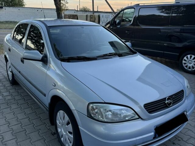 Синий Опель Астра, объемом двигателя 1.6 л и пробегом 199 тыс. км за 4300 $, фото 1 на Automoto.ua