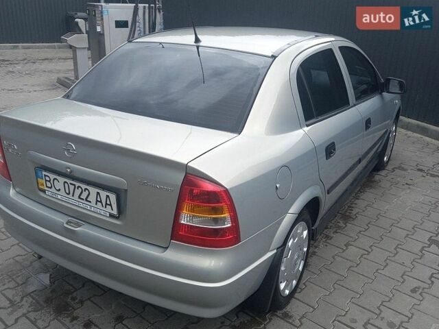 Синий Опель Астра, объемом двигателя 1.4 л и пробегом 12 тыс. км за 5000 $, фото 1 на Automoto.ua