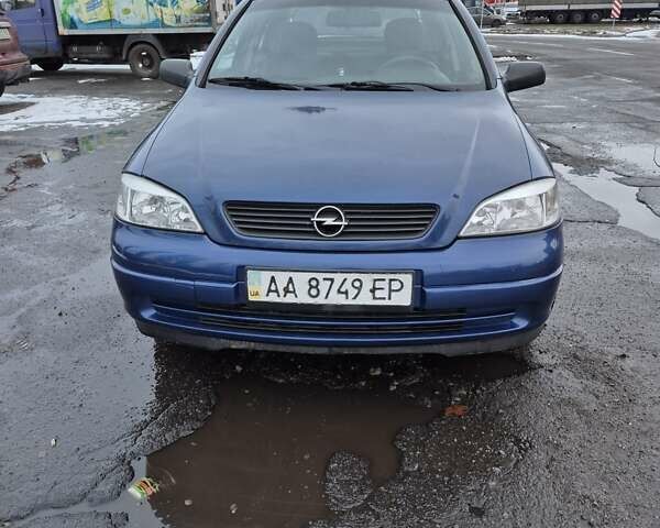 Синій Опель Астра, об'ємом двигуна 1.39 л та пробігом 350 тис. км за 3000 $, фото 1 на Automoto.ua