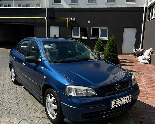 Синий Опель Астра, объемом двигателя 1.6 л и пробегом 278 тыс. км за 3000 $, фото 1 на Automoto.ua