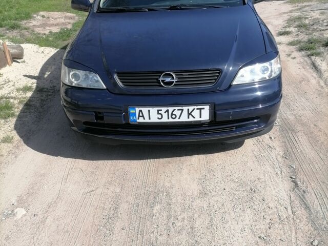 Синий Опель Астра, объемом двигателя 1.6 л и пробегом 215 тыс. км за 3000 $, фото 1 на Automoto.ua