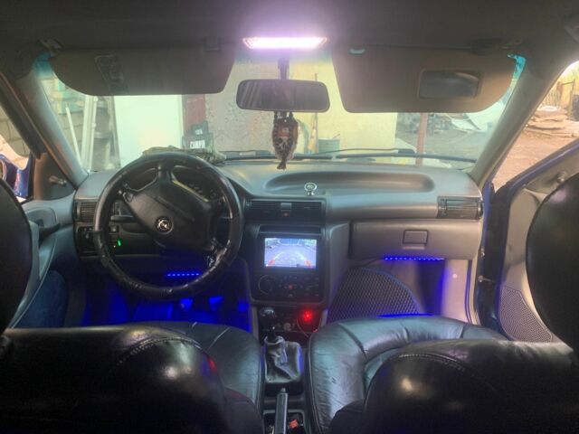 Синий Опель Астра, объемом двигателя 1.6 л и пробегом 3 тыс. км за 2100 $, фото 1 на Automoto.ua