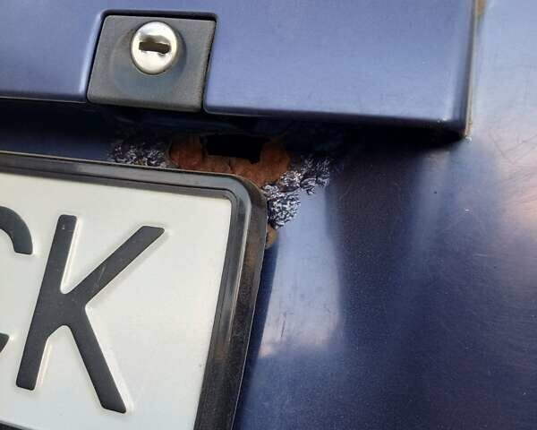 Синий Опель Астра, объемом двигателя 1.6 л и пробегом 280 тыс. км за 1300 $, фото 1 на Automoto.ua