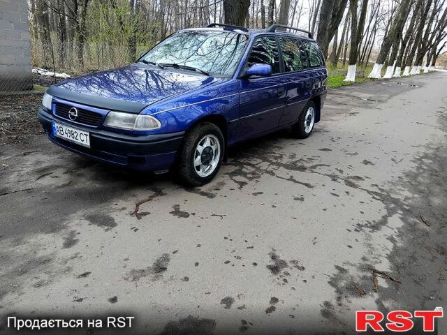Синий Опель Астра, объемом двигателя 1.8 л и пробегом 0 тыс. км за 2200 $, фото 1 на Automoto.ua