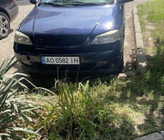 Синий Опель Астра, объемом двигателя 2 л и пробегом 300 тыс. км за 2499 $, фото 1 на Automoto.ua