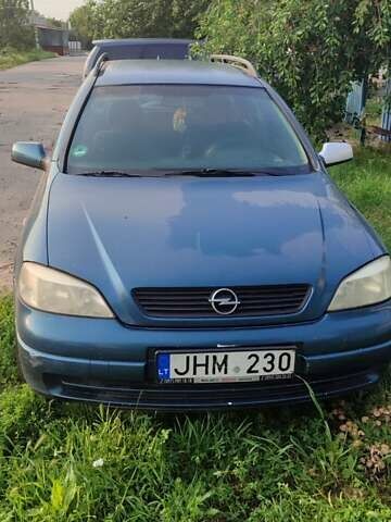 Синій Опель Астра, об'ємом двигуна 2 л та пробігом 300 тис. км за 900 $, фото 1 на Automoto.ua