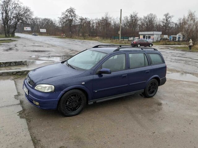 Синий Опель Астра, объемом двигателя 1.7 л и пробегом 1000 тыс. км за 1190 $, фото 1 на Automoto.ua