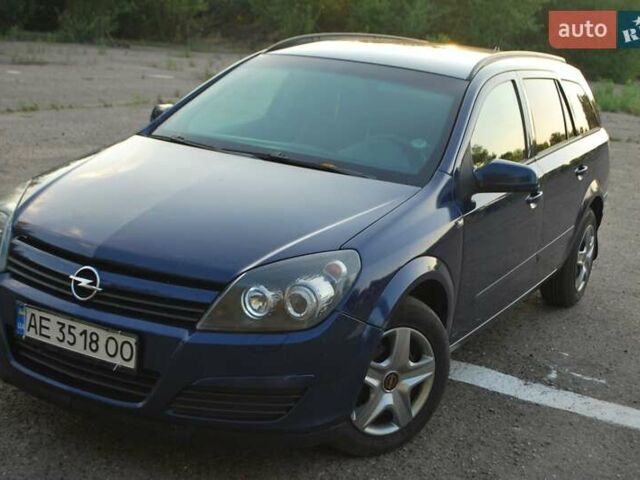 Синий Опель Астра, объемом двигателя 1.69 л и пробегом 380 тыс. км за 4300 $, фото 1 на Automoto.ua