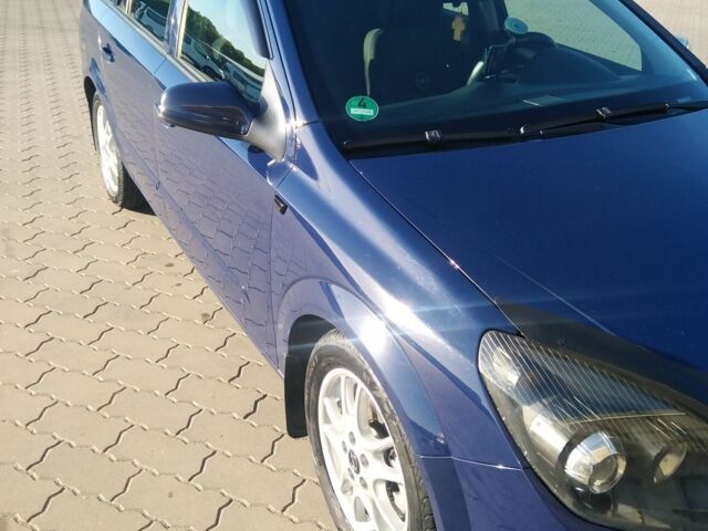 Синий Опель Астра, объемом двигателя 0 л и пробегом 254 тыс. км за 3800 $, фото 1 на Automoto.ua