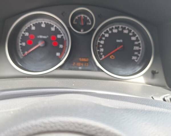Синий Опель Астра, объемом двигателя 1.6 л и пробегом 218 тыс. км за 4900 $, фото 1 на Automoto.ua