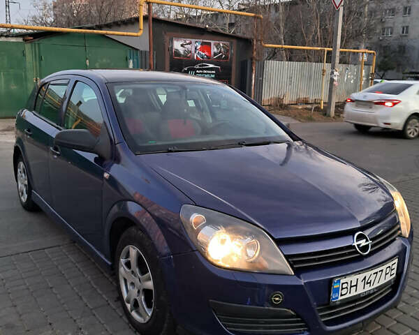 Синий Опель Астра, объемом двигателя 1.36 л и пробегом 200 тыс. км за 4100 $, фото 1 на Automoto.ua