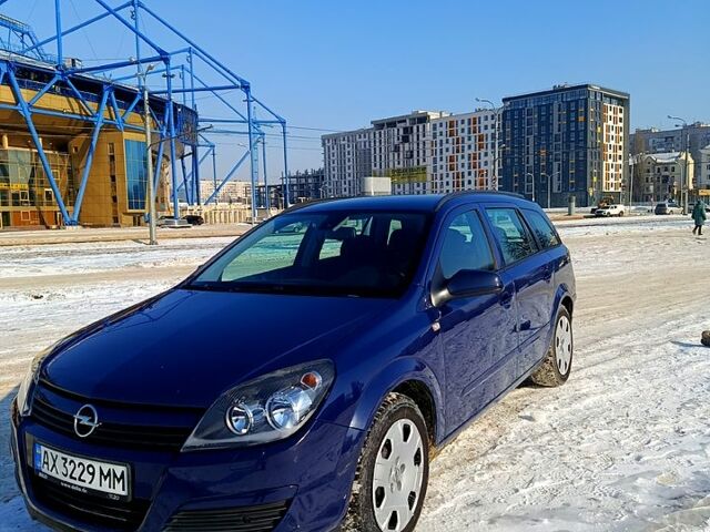 Синий Опель Астра, объемом двигателя 1.6 л и пробегом 224 тыс. км за 4600 $, фото 1 на Automoto.ua