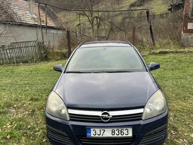 Синий Опель Астра, объемом двигателя 1.7 л и пробегом 317 тыс. км за 2000 $, фото 1 на Automoto.ua