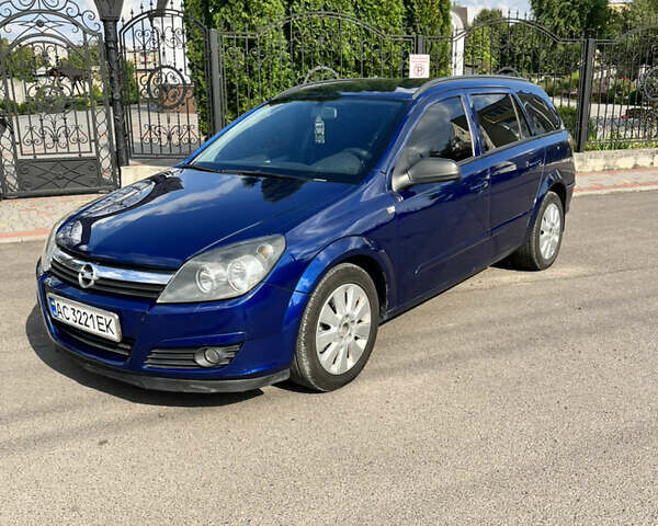 Синий Опель Астра, объемом двигателя 1.6 л и пробегом 258 тыс. км за 4400 $, фото 1 на Automoto.ua