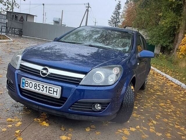 Синий Опель Астра, объемом двигателя 1.7 л и пробегом 345 тыс. км за 4450 $, фото 1 на Automoto.ua