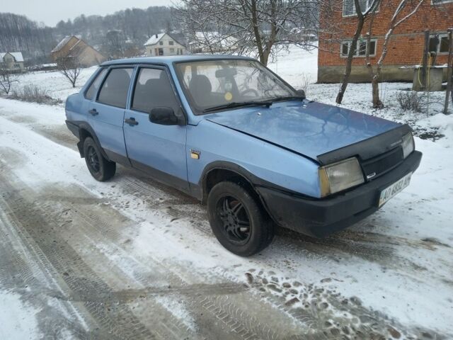 Синій Опель Астра, об'ємом двигуна 0 л та пробігом 150 тис. км за 800 $, фото 1 на Automoto.ua