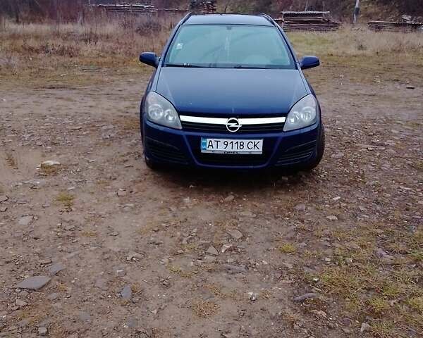 Синий Опель Астра, объемом двигателя 1.3 л и пробегом 220 тыс. км за 3850 $, фото 1 на Automoto.ua