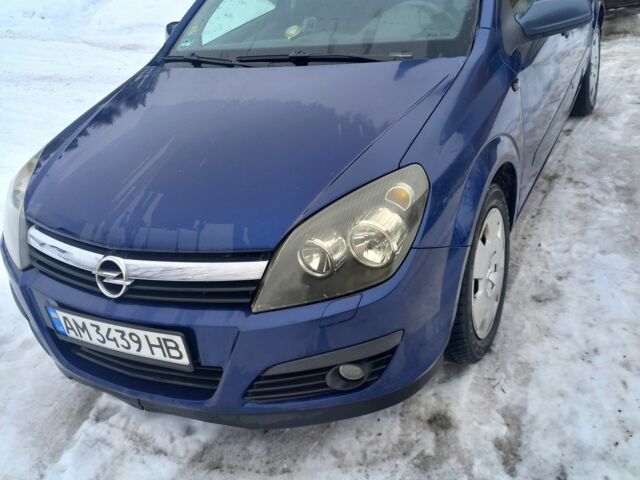 Синий Опель Астра, объемом двигателя 1.9 л и пробегом 400 тыс. км за 3500 $, фото 1 на Automoto.ua