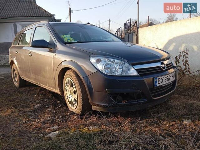 Синий Опель Астра, объемом двигателя 1.69 л и пробегом 250 тыс. км за 4500 $, фото 1 на Automoto.ua