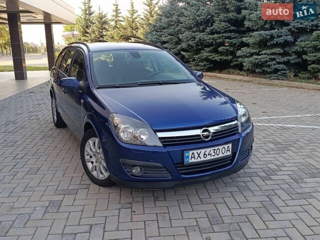 Синій Опель Астра, об'ємом двигуна 1.6 л та пробігом 237 тис. км за 5200 $, фото 1 на Automoto.ua