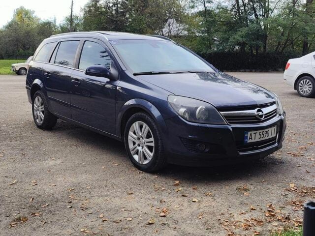 Синий Опель Астра, объемом двигателя 1.9 л и пробегом 303 тыс. км за 4950 $, фото 1 на Automoto.ua
