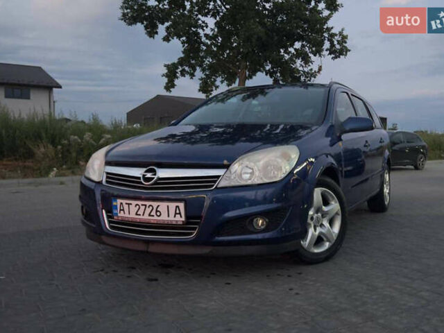 Синий Опель Астра, объемом двигателя 1.6 л и пробегом 257 тыс. км за 4600 $, фото 1 на Automoto.ua