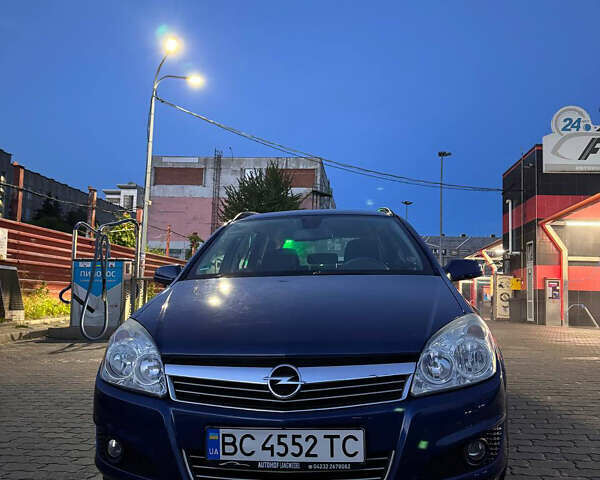 Синий Опель Астра, объемом двигателя 1.4 л и пробегом 213 тыс. км за 4400 $, фото 1 на Automoto.ua