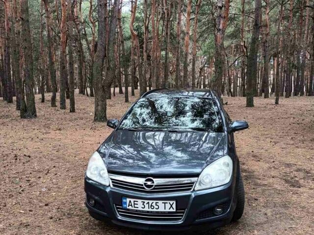 Синий Опель Астра, объемом двигателя 1.6 л и пробегом 320 тыс. км за 4900 $, фото 1 на Automoto.ua