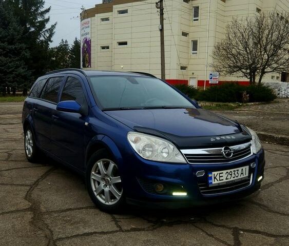 Синій Опель Астра, об'ємом двигуна 1.7 л та пробігом 192 тис. км за 4900 $, фото 1 на Automoto.ua