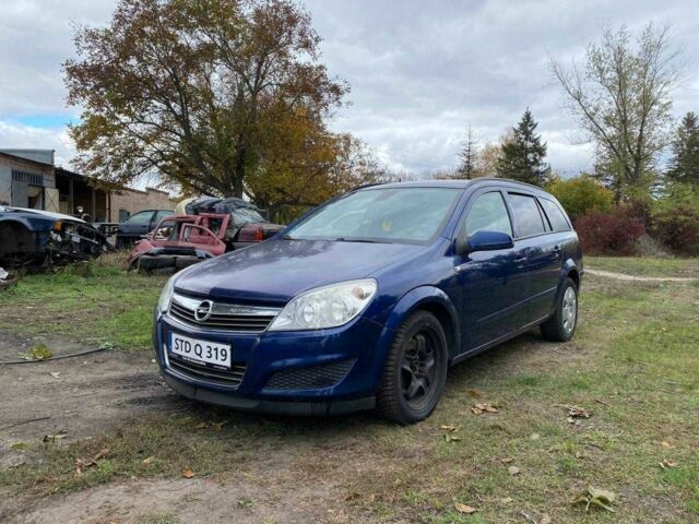 Синий Опель Астра, объемом двигателя 1.9 л и пробегом 300 тыс. км за 1800 $, фото 1 на Automoto.ua