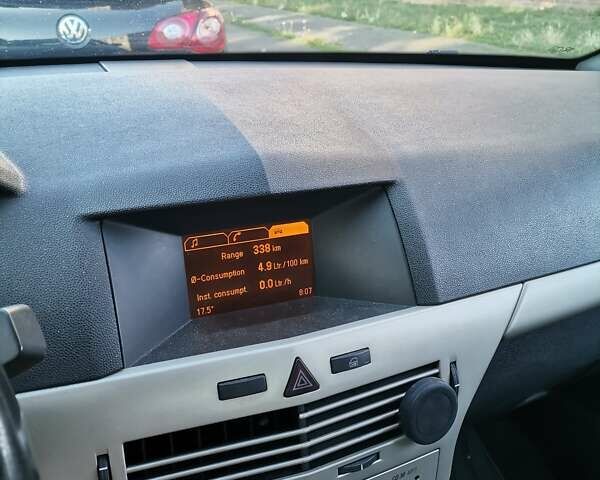 Синій Опель Астра, об'ємом двигуна 1.7 л та пробігом 320 тис. км за 4000 $, фото 1 на Automoto.ua