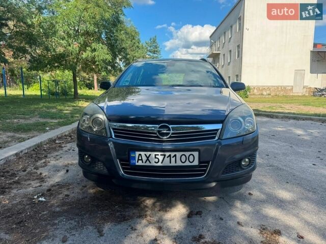 Синій Опель Астра, об'ємом двигуна 1.8 л та пробігом 249 тис. км за 6300 $, фото 1 на Automoto.ua