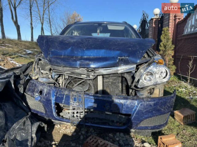 Синий Опель Астра, объемом двигателя 1.3 л и пробегом 233 тыс. км за 2300 $, фото 1 на Automoto.ua