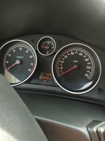 Синий Опель Астра, объемом двигателя 1.6 л и пробегом 277 тыс. км за 4200 $, фото 1 на Automoto.ua