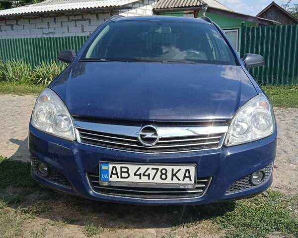 Синий Опель Астра, объемом двигателя 1.9 л и пробегом 239 тыс. км за 6800 $, фото 1 на Automoto.ua