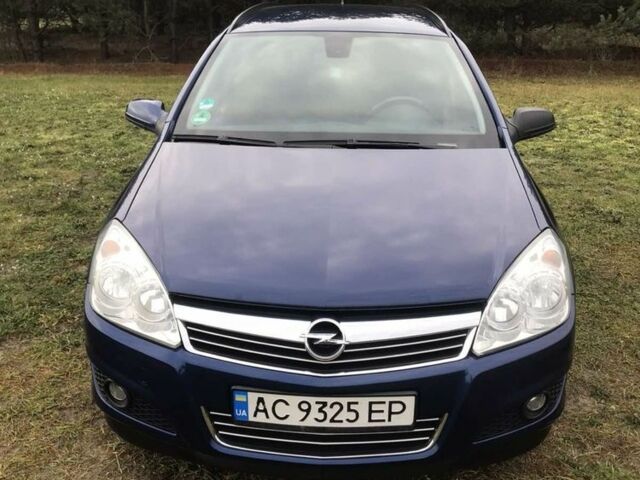 Синий Опель Астра, объемом двигателя 1.7 л и пробегом 262 тыс. км за 4999 $, фото 1 на Automoto.ua