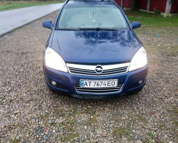 Синий Опель Астра, объемом двигателя 1.7 л и пробегом 244 тыс. км за 4800 $, фото 1 на Automoto.ua