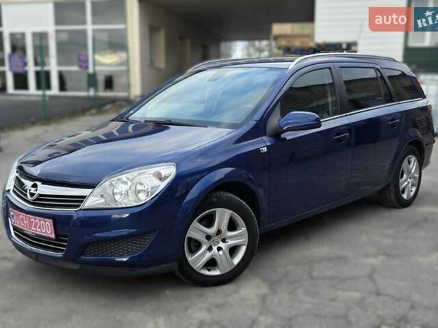 Опель Астра 2009 в Виннице на Automoto.ua Синий Опель Астра, объемом двигателя 1.6 л и пробегом 161 тыс. км за 6774 $, фото 1 на Automoto.ua