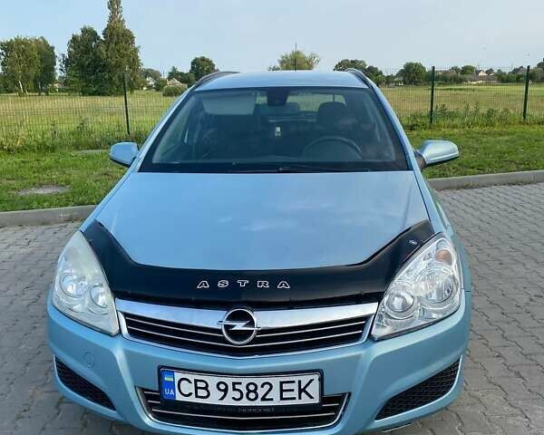 Синий Опель Астра, объемом двигателя 1.2 л и пробегом 245 тыс. км за 5000 $, фото 1 на Automoto.ua