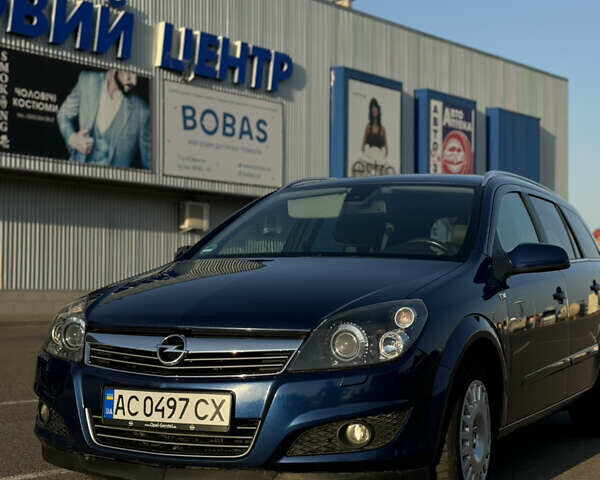 Синий Опель Астра, объемом двигателя 1.7 л и пробегом 251 тыс. км за 5500 $, фото 1 на Automoto.ua
