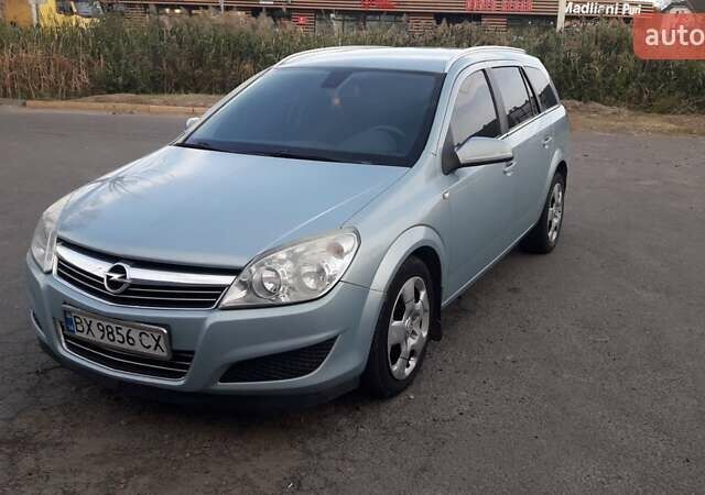 Синий Опель Астра, объемом двигателя 1.6 л и пробегом 240 тыс. км за 5700 $, фото 1 на Automoto.ua